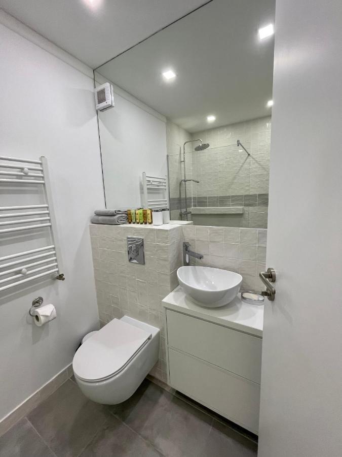 Cozy 1 Bedroom Apartment Oradea Exteriér fotografie